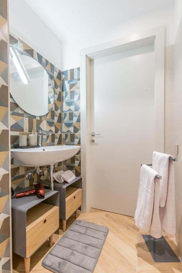 Luxury Trastevere Gym & Rooftop 5H Roma Ngoại thất bức ảnh